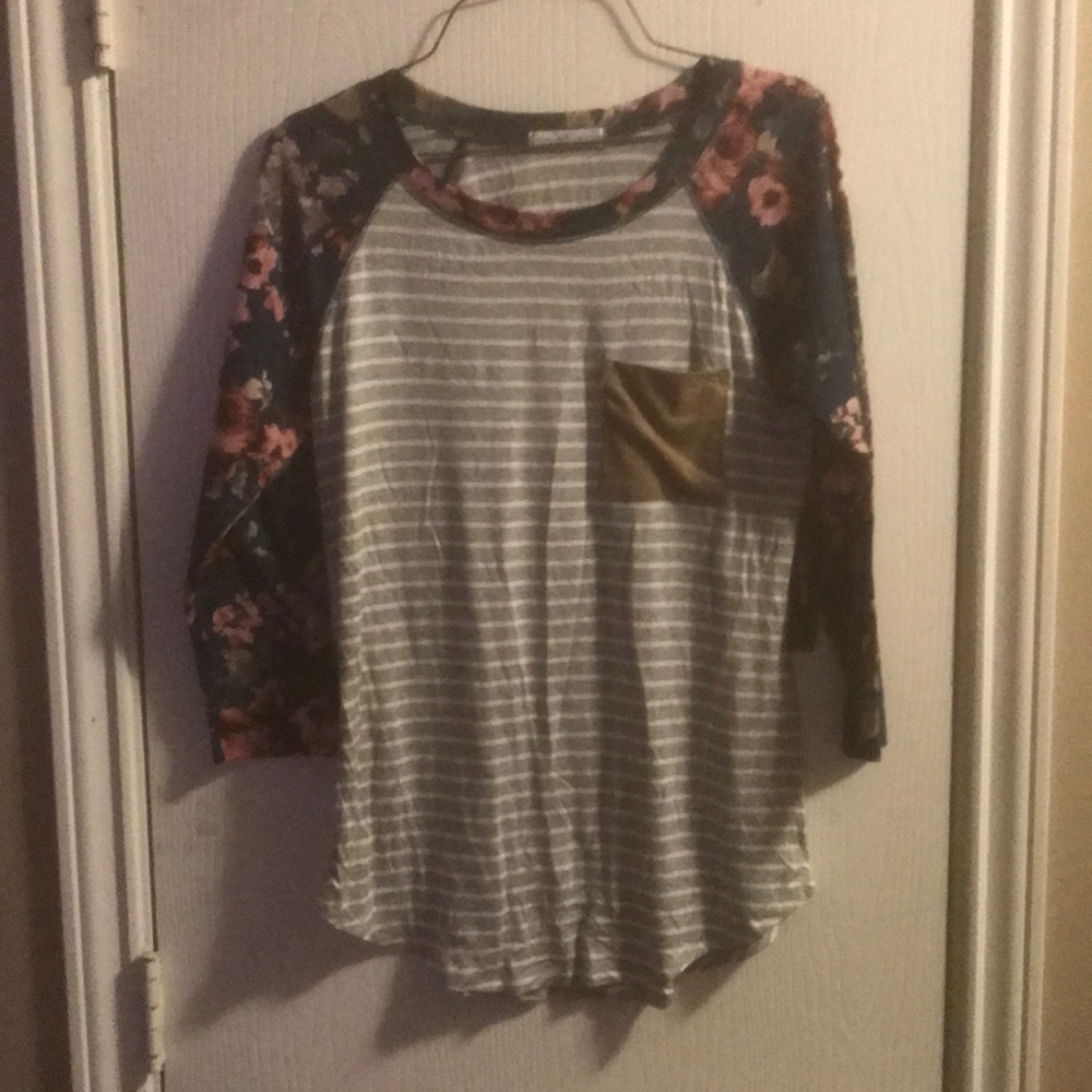 Long sleeve shirt